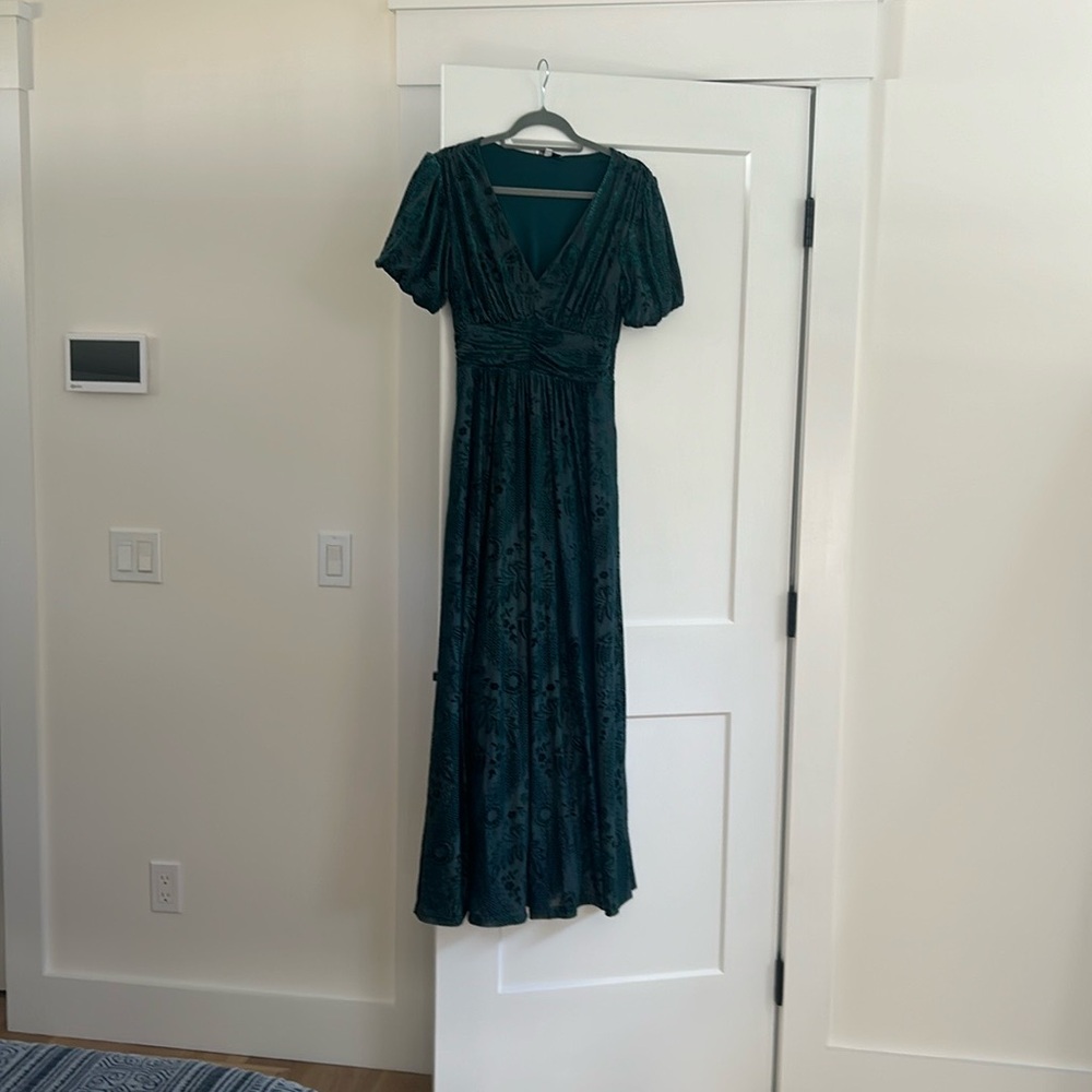 Baltic born Leslie Velvet Maxi Dress | Emerald size medium